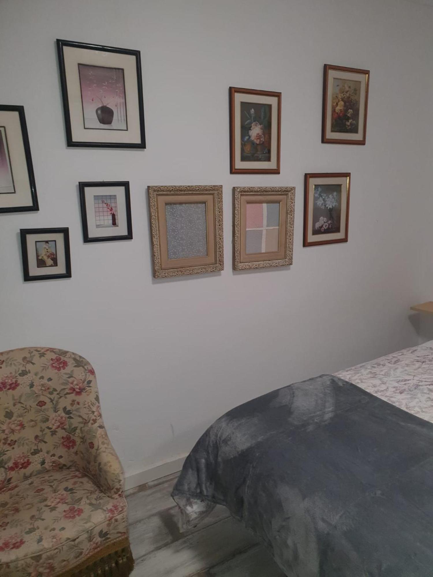 ברצלונה Studio Or Rooms With Private Bathroom Or Rooms With Shared Bathroom מראה חיצוני תמונה
